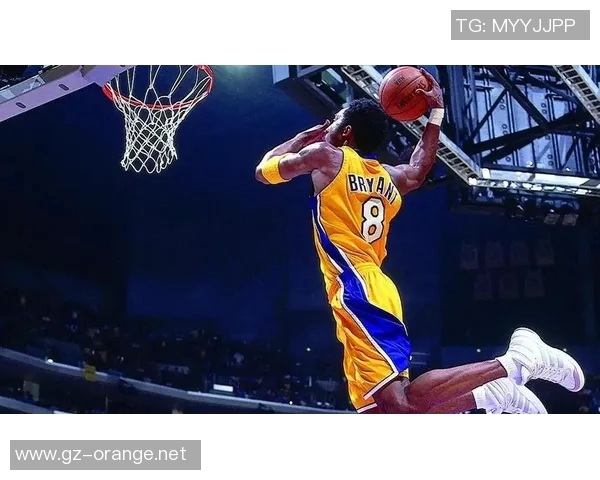 科比与足球的奇妙交集：从篮球巨星到绿茵场的梦想探索